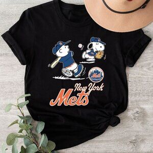 Peanuts T-Shirt Charlie Brown Snoopy Playing New York Mets Baseball Fan 92